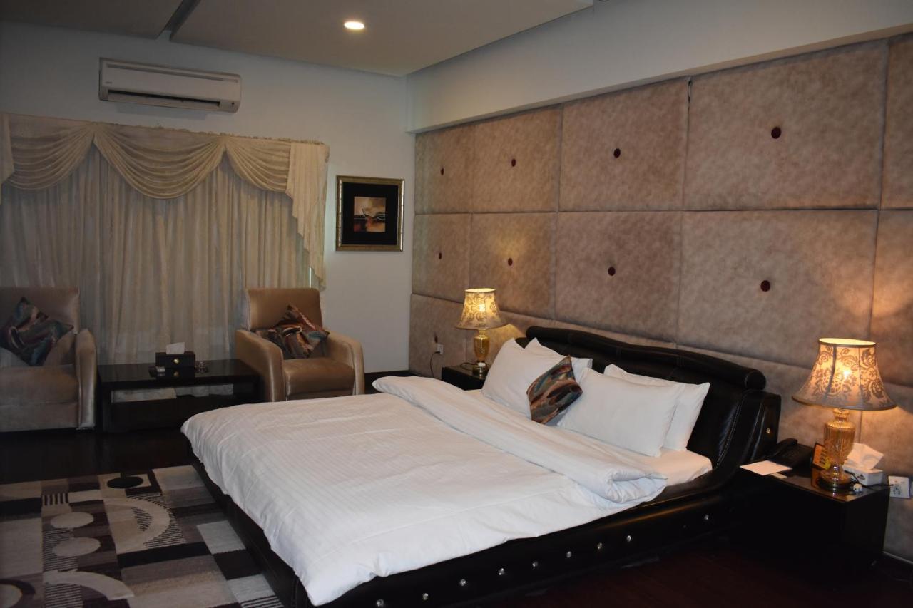 Safari Club 1 Hotel Rawalpindi Luaran gambar