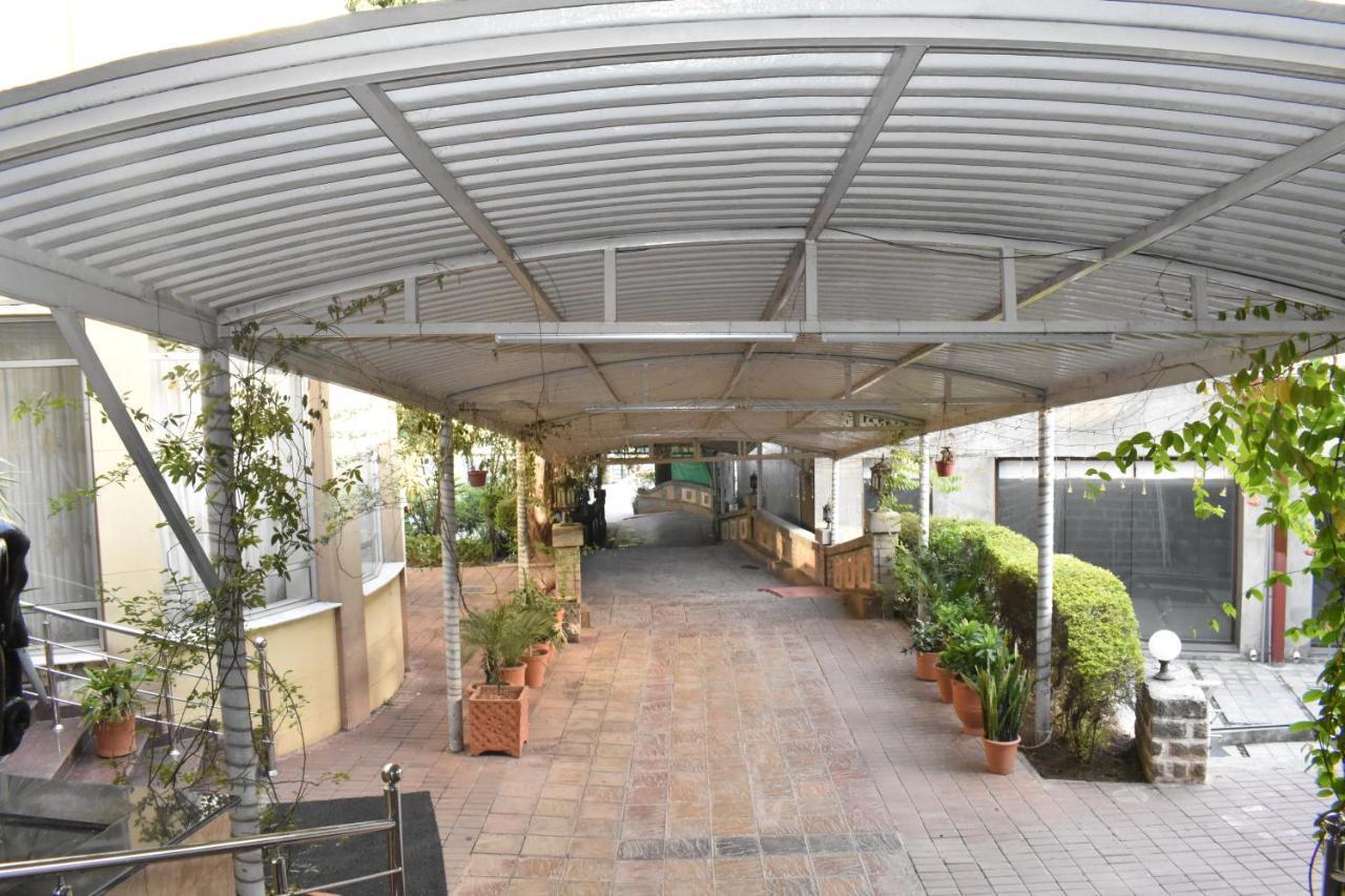 Safari Club 1 Hotel Rawalpindi Luaran gambar