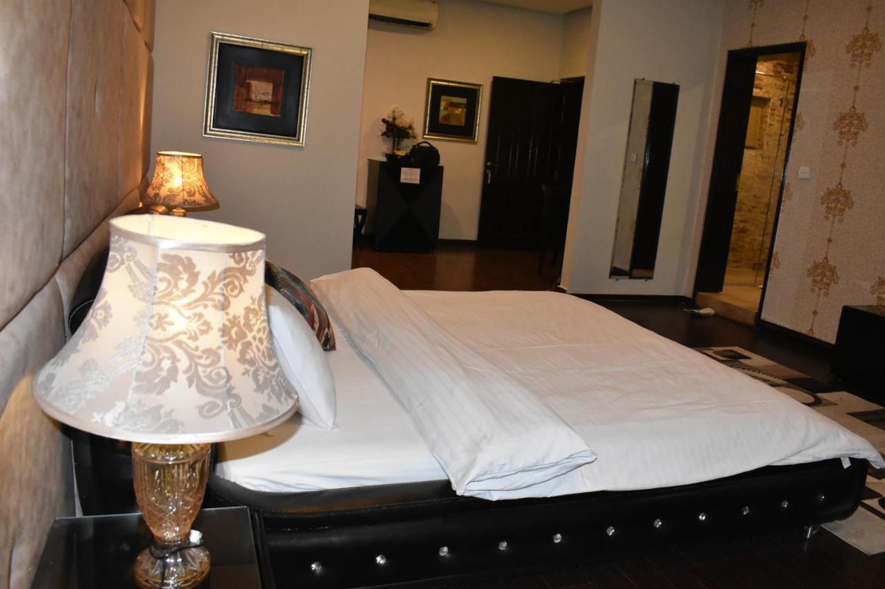 Safari Club 1 Hotel Rawalpindi Luaran gambar