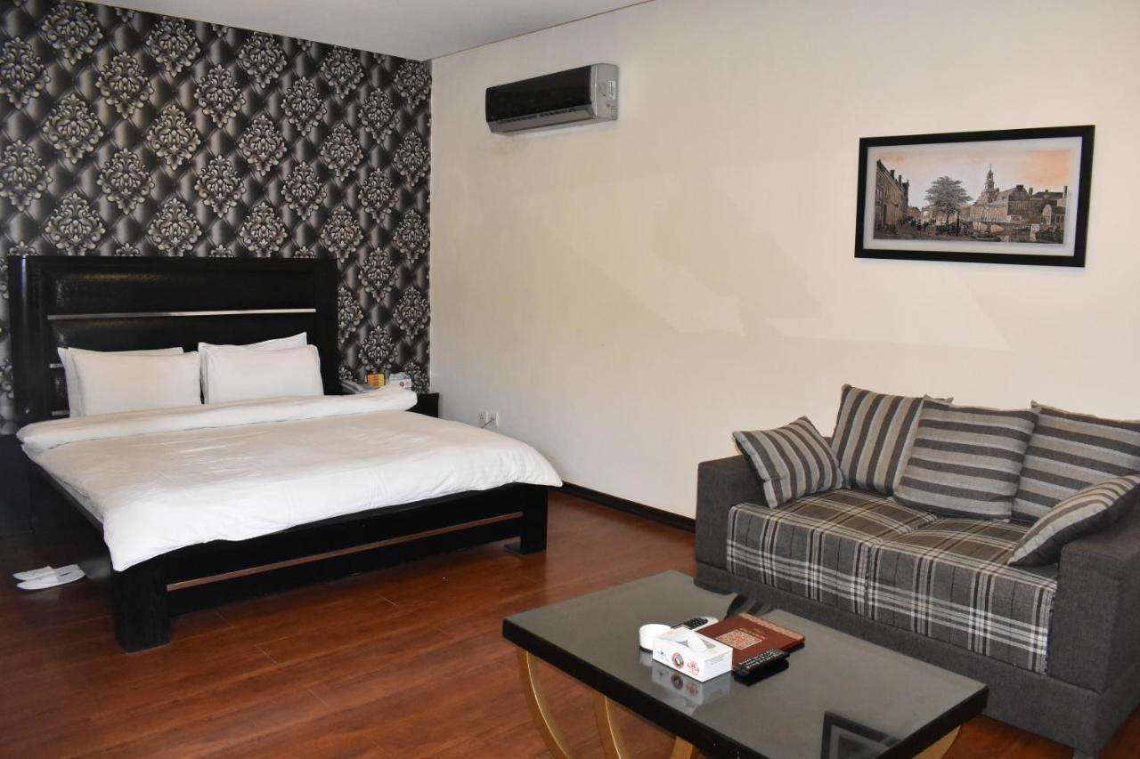 Safari Club 1 Hotel Rawalpindi Luaran gambar