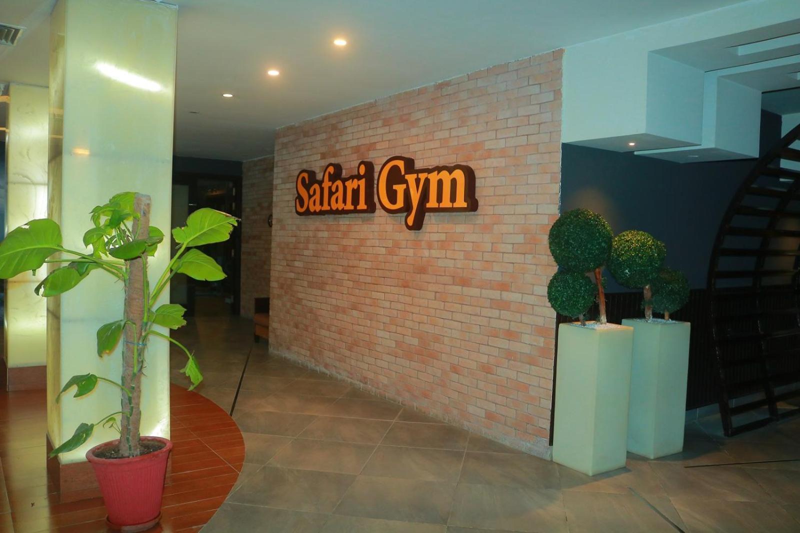 Safari Club 1 Hotel Rawalpindi Luaran gambar