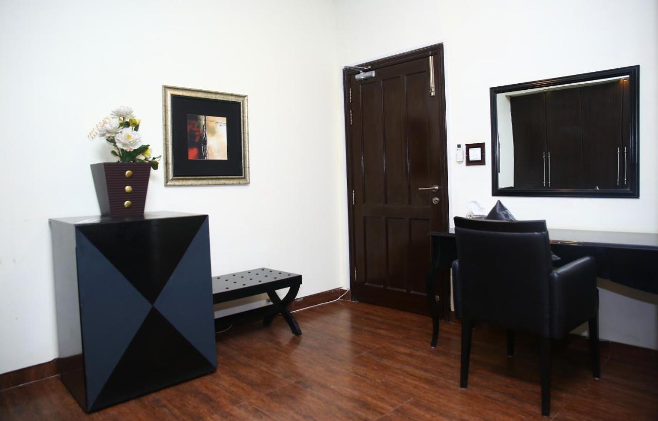 Safari Club 1 Hotel Rawalpindi Luaran gambar